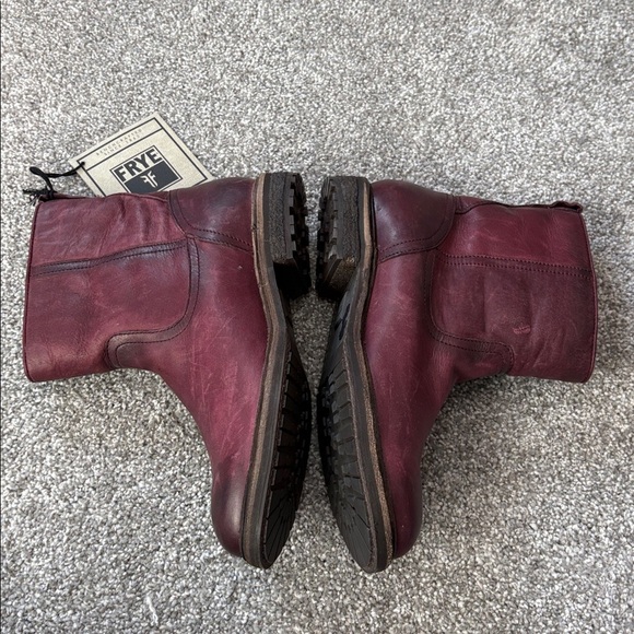 NWT Frye Fur Lined Leather Ankle Boots - Picture 4 of 6